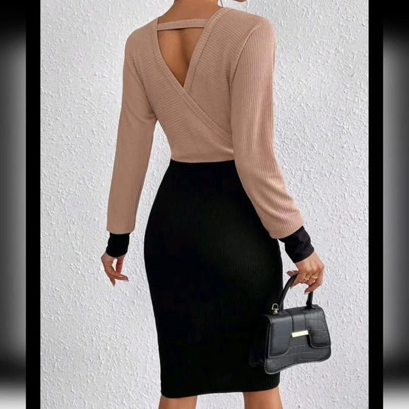 Two Tone Surplice Neck Bodycon Dress - Picture 2 of 3